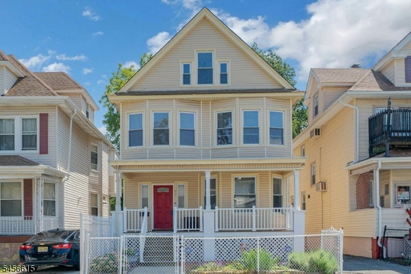 98 N 22ND ST, EAST ORANGE, NJ 07017 - Image 0b578e438a249e2fb07b680160f3ff7f/1249240834