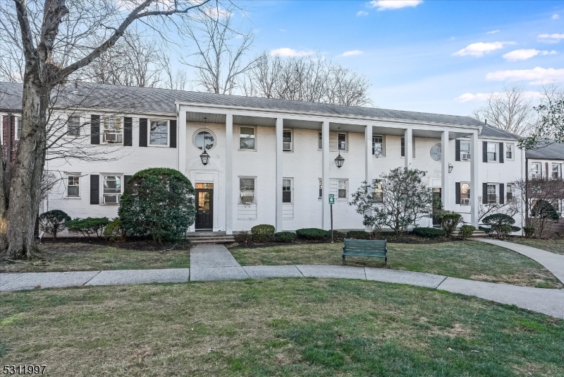 Ardleigh Mews second floor unit. Unit recently painted, floors sanded in living room and bedroom. New kitchen floor. Anderson windows installed approximately 2 years ago.