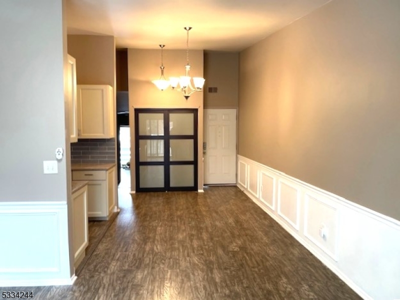 Glen Gardner Boro, New Jersey 08826, United States, 2 Bedrooms Bedrooms, ,6 BathroomsBathrooms,Residential,Active,10409