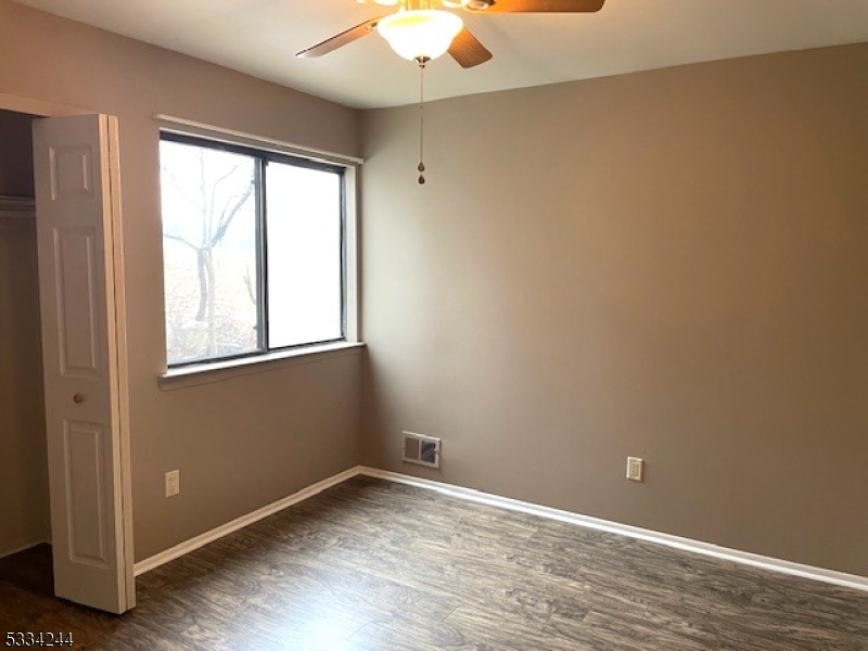 Glen Gardner Boro, New Jersey 08826, United States, 2 Bedrooms Bedrooms, ,6 BathroomsBathrooms,Residential,Active,10409