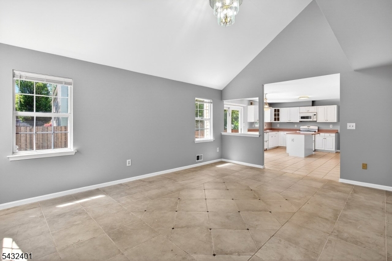 Courtland - Residential