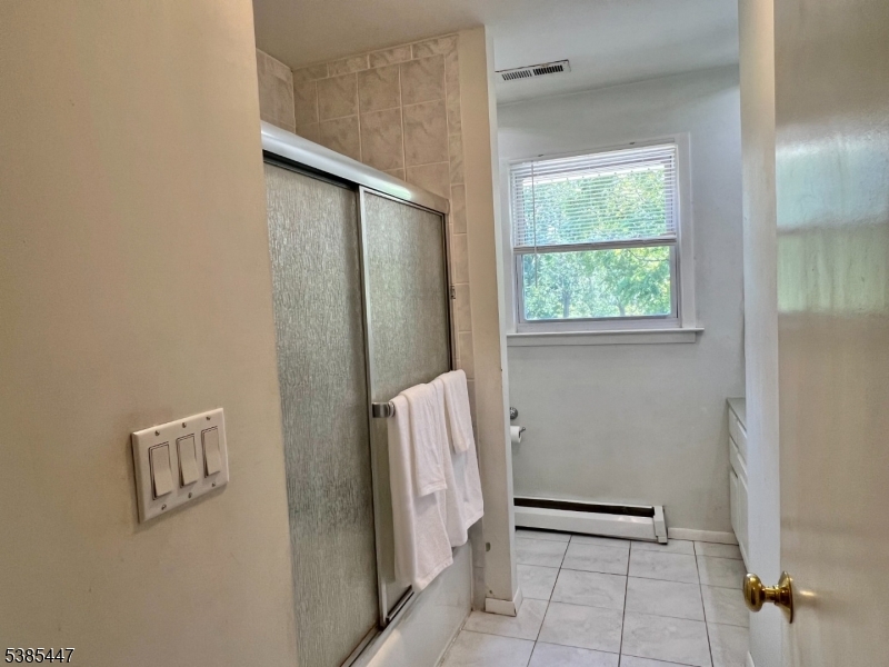 Mansfield Twp., New Jersey 07865, United States, 4 Bedrooms Bedrooms, ,2 BathroomsBathrooms,Residential,Pending,213065