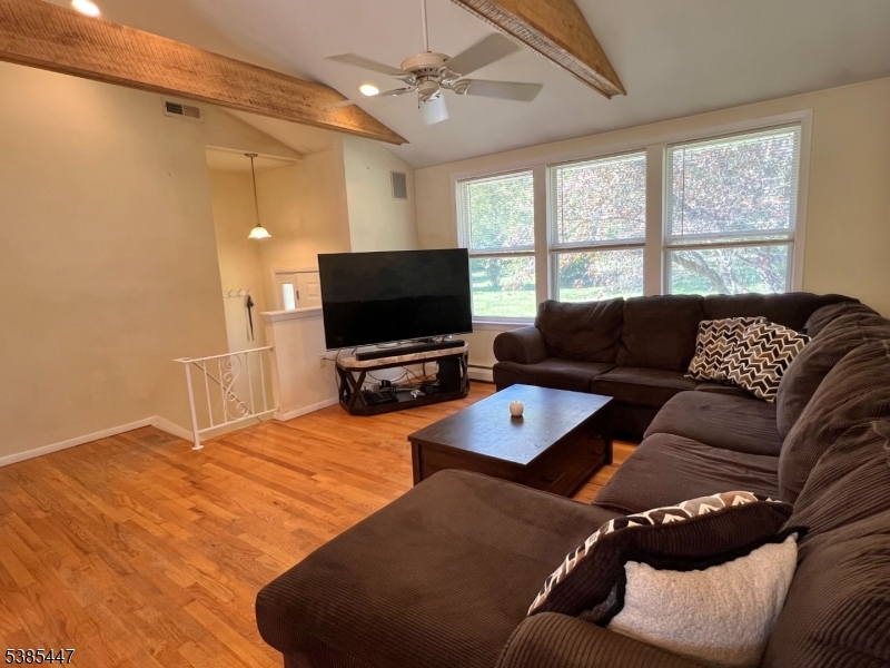 Mansfield Twp., New Jersey 07865, United States, 4 Bedrooms Bedrooms, ,2 BathroomsBathrooms,Residential,Pending,213065