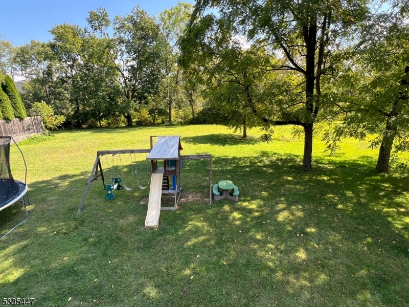 Mansfield Twp., New Jersey 07865, United States, 4 Bedrooms Bedrooms, ,2 BathroomsBathrooms,Residential,Pending,213065