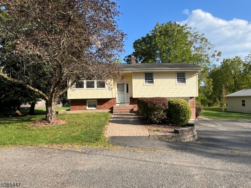 Mansfield Twp., New Jersey 07865, United States, 4 Bedrooms Bedrooms, ,2 BathroomsBathrooms,Residential,Pending,213065