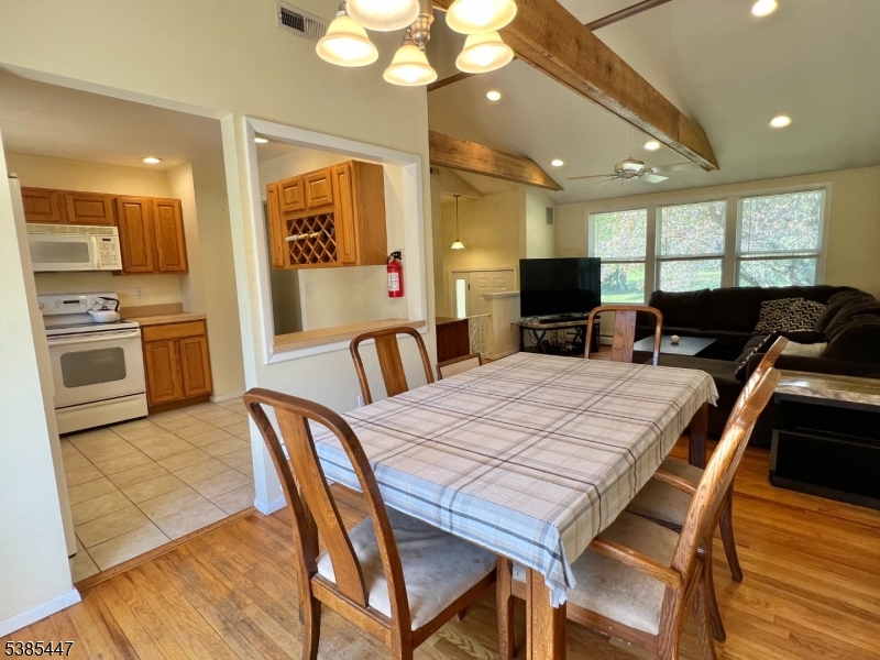 Mansfield Twp., New Jersey 07865, United States, 4 Bedrooms Bedrooms, ,2 BathroomsBathrooms,Residential,Pending,213065