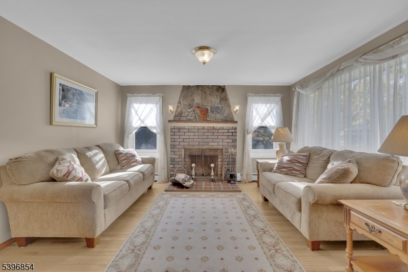 Country Club Estates - Residential