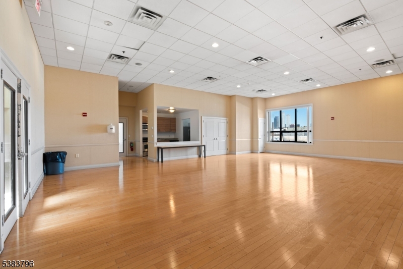 Paulus Hook - Downtown JC - Residential