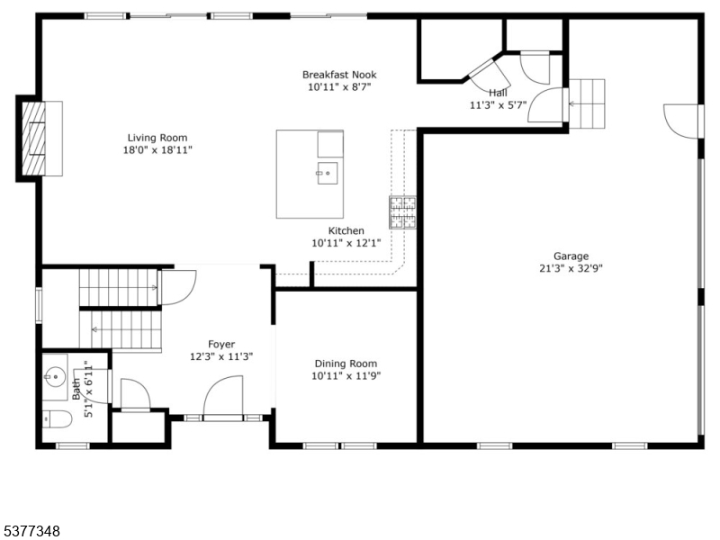 Main image without alt text