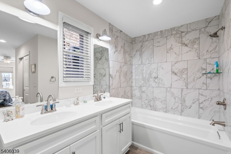 Lakeside Village - Residential