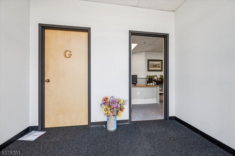 Green Brook Twp., New Jersey 08812, United States, ,Commercial,Active,185322