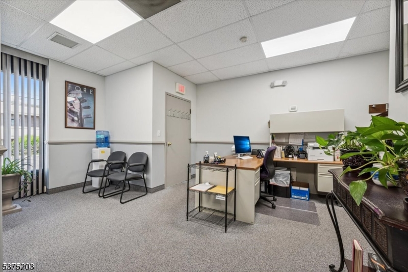 Green Brook Twp., New Jersey 08812, United States, ,Commercial,Active,185322