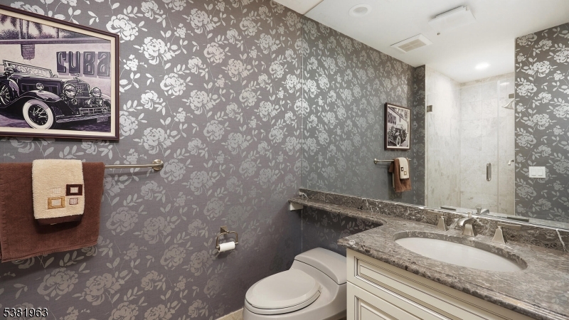 Vizcaya - Residential