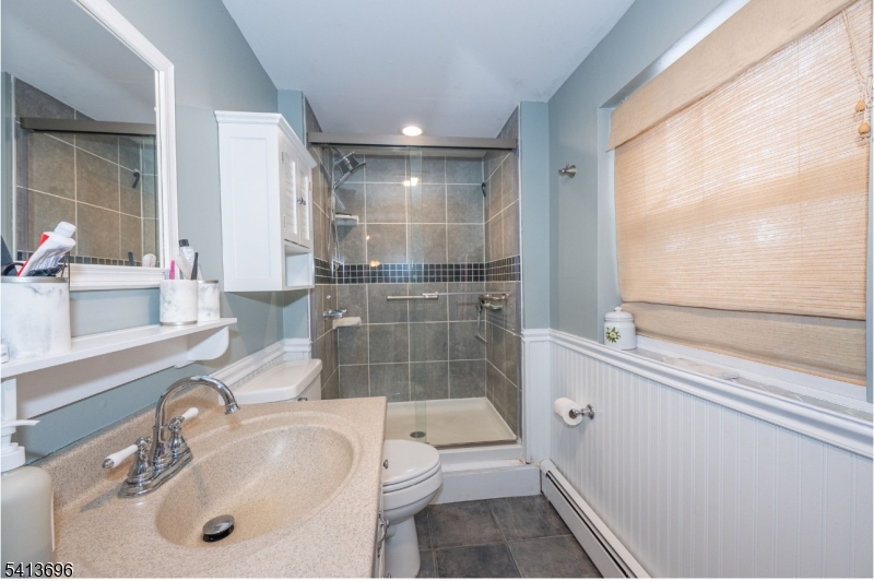 LAKE LENAPE - Residential