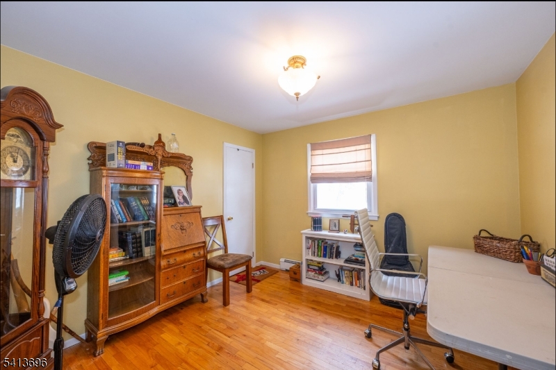 LAKE LENAPE - Residential