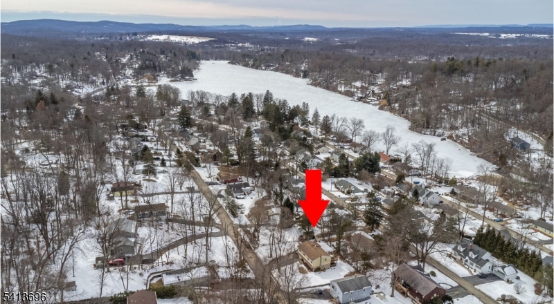 LAKE LENAPE - Residential