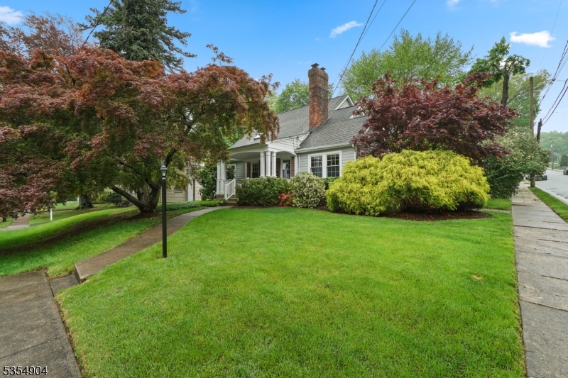 4 Westview Pl