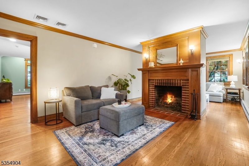 4 Westview Pl