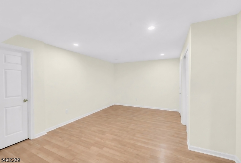 The Village of Old Tappan - Residential