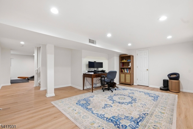 Packanack Lake - Residential