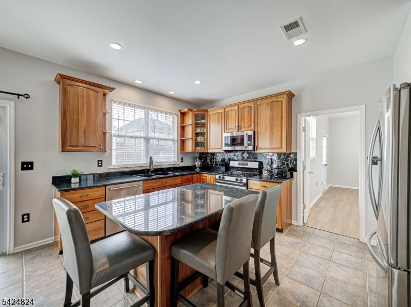 CARRIAGE GATE - Residential