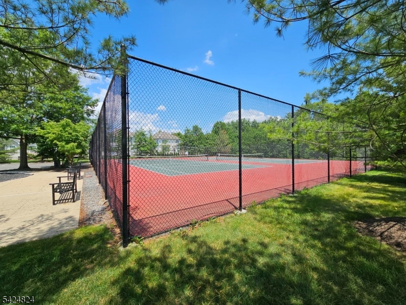 CARRIAGE GATE - Residential