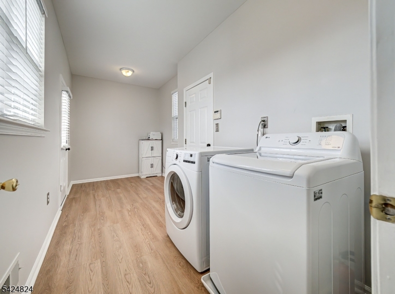 CARRIAGE GATE - Residential