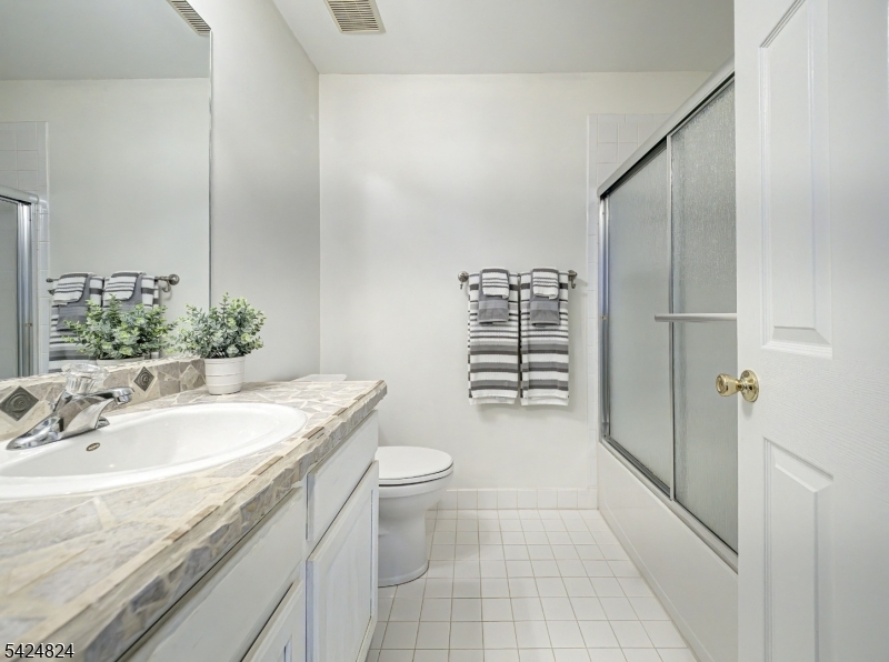 CARRIAGE GATE - Residential