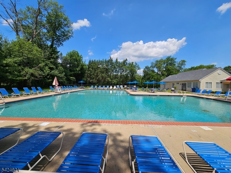 CARRIAGE GATE - Residential