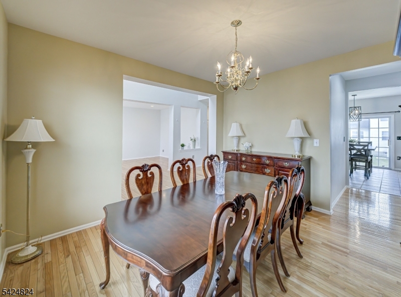 CARRIAGE GATE - Residential