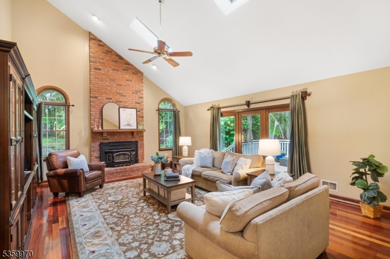 Clinton Twp., New Jersey 08801, United States, 4 Bedrooms Bedrooms, ,4 BathroomsBathrooms,Residential,Pending,141152