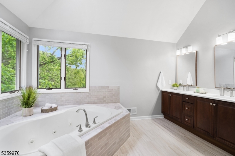 Clinton Twp., New Jersey 08801, United States, 4 Bedrooms Bedrooms, ,4 BathroomsBathrooms,Residential,Pending,141152