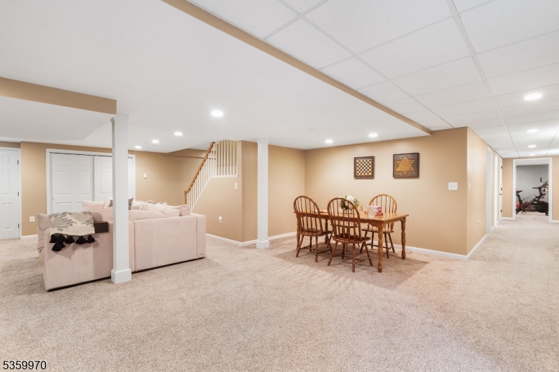 Clinton Twp., New Jersey 08801, United States, 4 Bedrooms Bedrooms, ,4 BathroomsBathrooms,Residential,Pending,141152