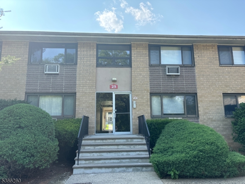 Photo 1 of 1 — 401 Highway22B25U4Ondo 25D, North Plainfield Boro, NJ 07060