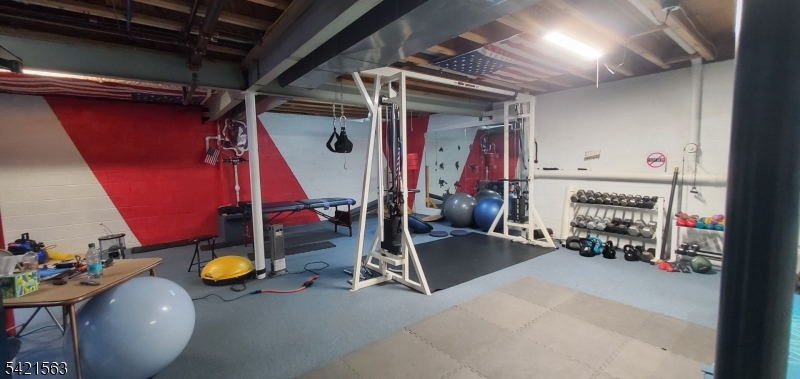 Olympus Court LLC - Residential