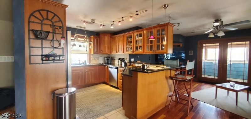 Olympus Court LLC - Residential