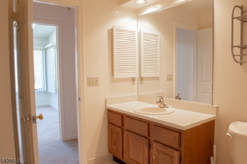 Condo/Coop/Townhouse - Residential