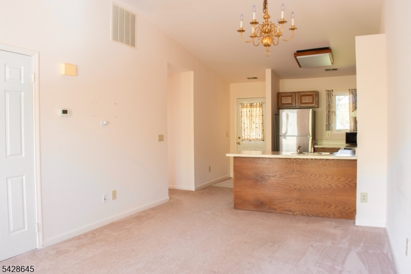 Condo/Coop/Townhouse - Residential