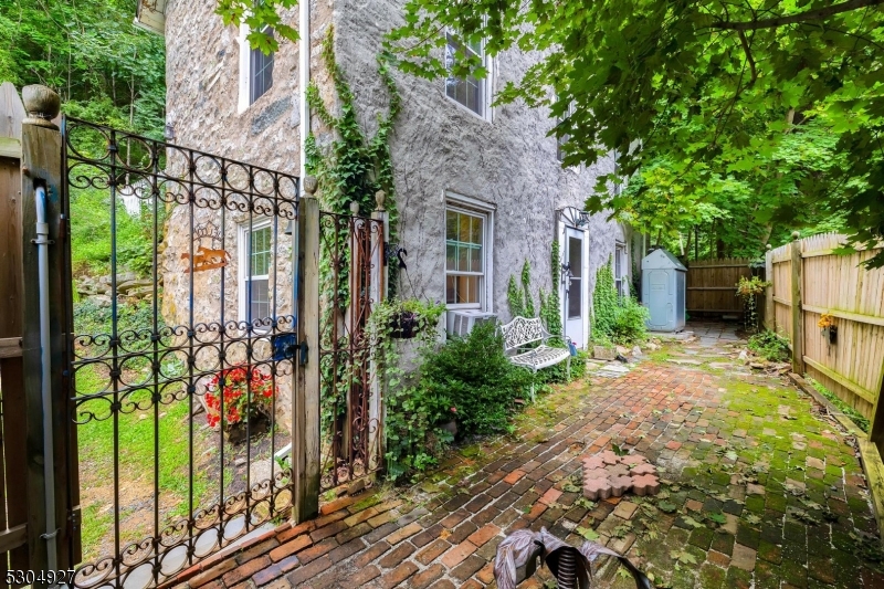 Long Valley - Residential