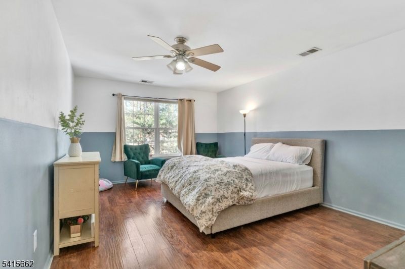 Country Woods - Residential