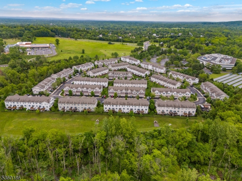 MONTGOMERY RIDGE - Residential