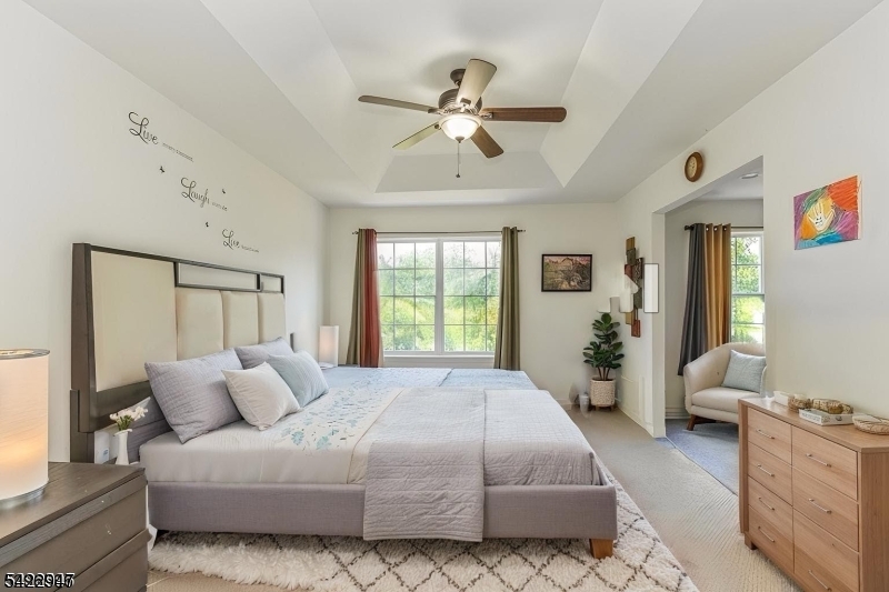 MONTGOMERY RIDGE - Residential