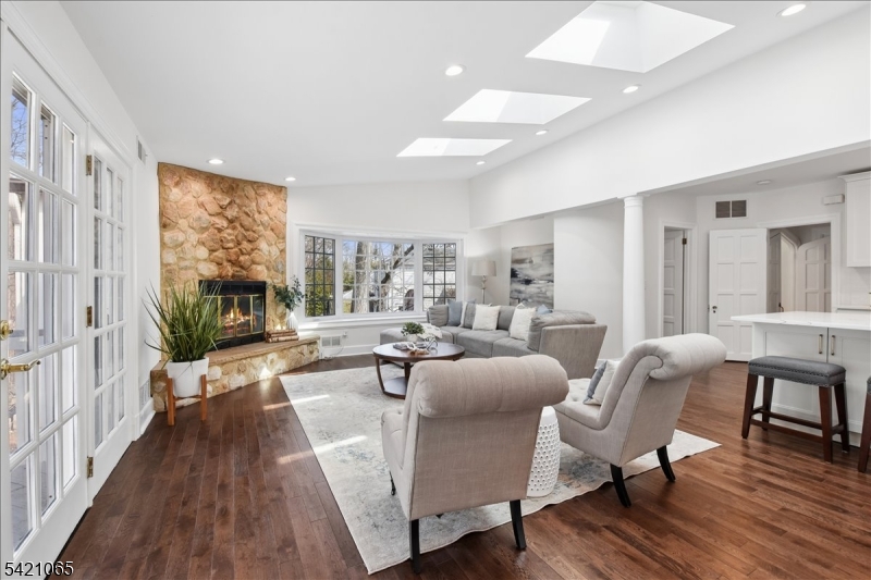 Old Short Hills - Residential