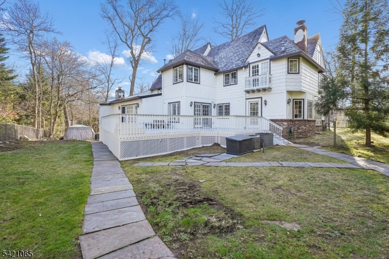 Old Short Hills - Residential