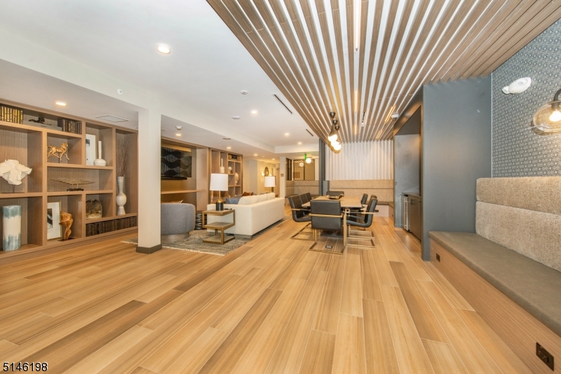 The Kingsley - Residential Lease