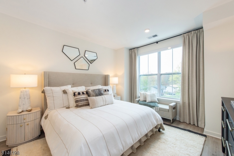 The Kingsley - Residential Lease