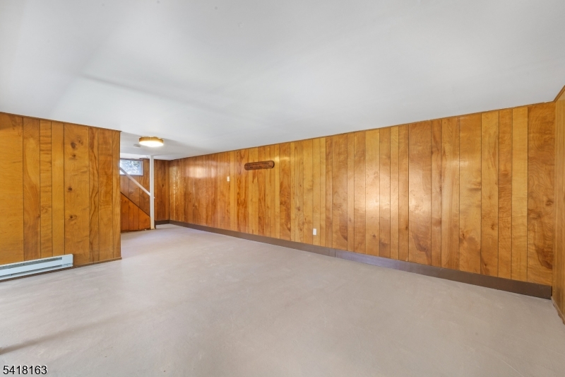 Cupsaw Lake - Residential