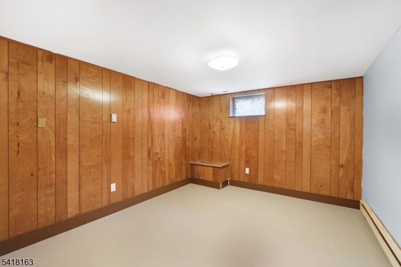 Cupsaw Lake - Residential