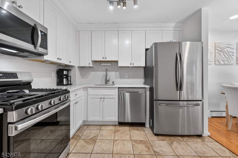 Wyndmoor at Woodbridge - Residential