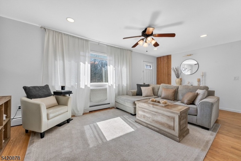 Wyndmoor at Woodbridge - Residential